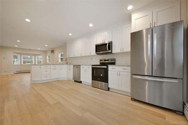 57 Cobalt Lane, Westbury, NY 11590