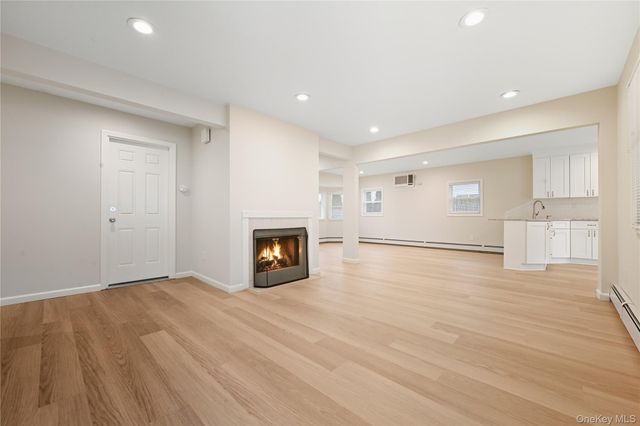 57 Cobalt Lane, Westbury, NY 11590