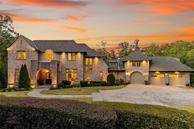 475 Heards Ferry, Atlanta, GA 30328