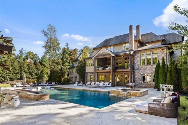 475 Heards Ferry, Atlanta, GA 30328