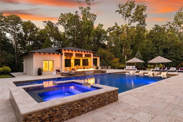 475 Heards Ferry, Atlanta, GA 30328