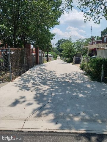 5052 SARGENT RD NE, Washington, DC 20017