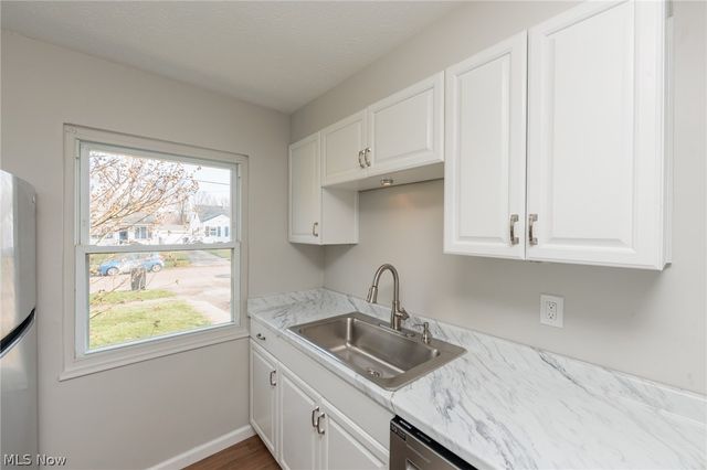 609 Princeton Avenue, Elyria, OH 44035