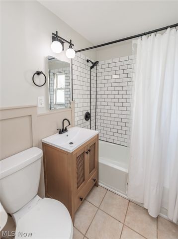 609 Princeton Avenue, Elyria, OH 44035