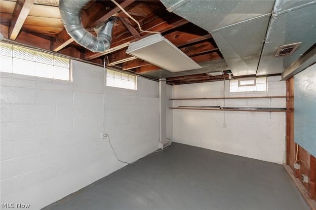 609 Princeton Avenue, Elyria, OH 44035