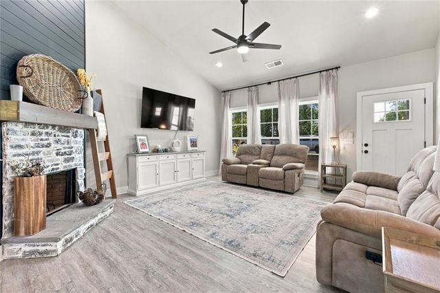 9280 Long Hollow Road, Cumming, GA 30506