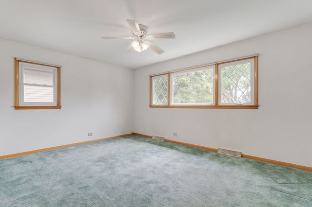 10116 Mulberry Avenue, Oak Lawn, IL 60453