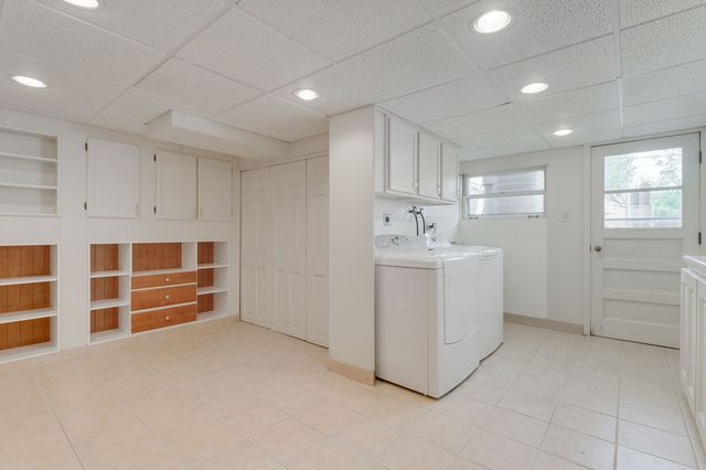 10116 Mulberry Avenue, Oak Lawn, IL 60453