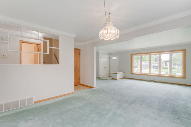10116 Mulberry Avenue, Oak Lawn, IL 60453