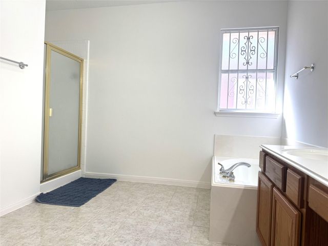 6611 Sunrise Valley Lane, Houston, TX 77083