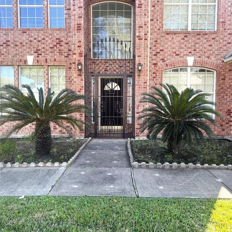 6611 Sunrise Valley Lane, Houston, TX 77083