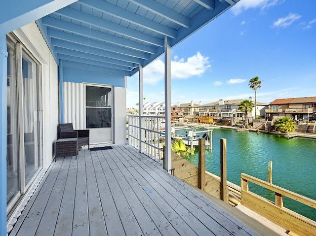 14300 S Padre Island Dr 207, Corpus Christi, TX 78418