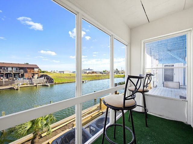 14300 S Padre Island Dr 207, Corpus Christi, TX 78418