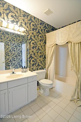 3732 Hurstbourne Ridge Blvd, Louisville, KY 40299