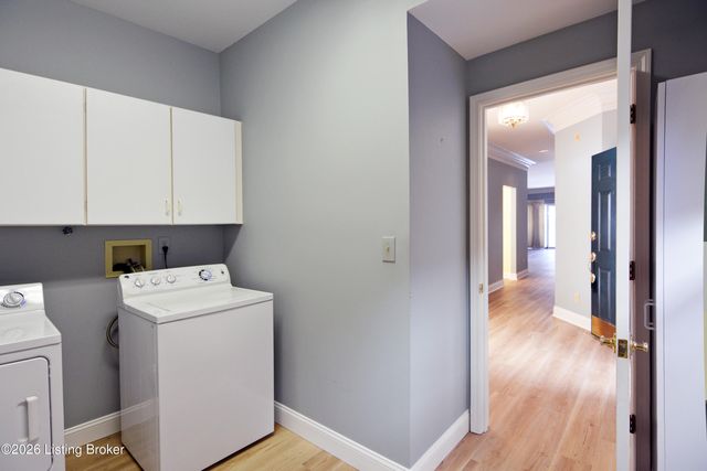 3732 Hurstbourne Ridge Blvd, Louisville, KY 40299