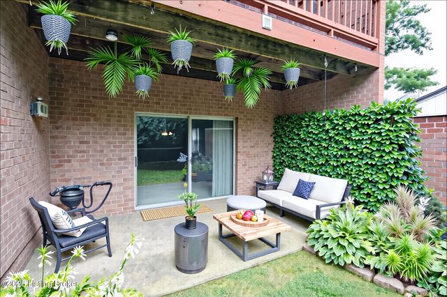 3732 Hurstbourne Ridge Blvd, Louisville, KY 40299