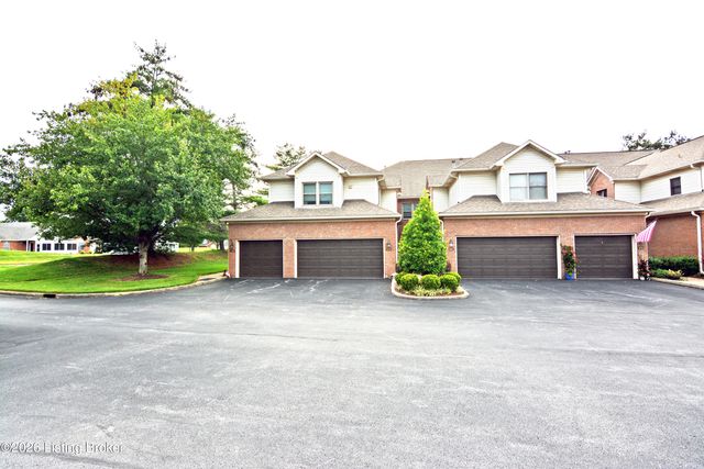 3732 Hurstbourne Ridge Blvd, Louisville, KY 40299