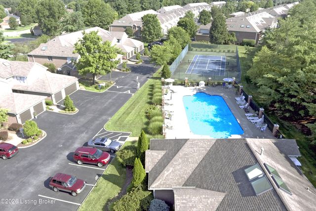 3732 Hurstbourne Ridge Blvd, Louisville, KY 40299