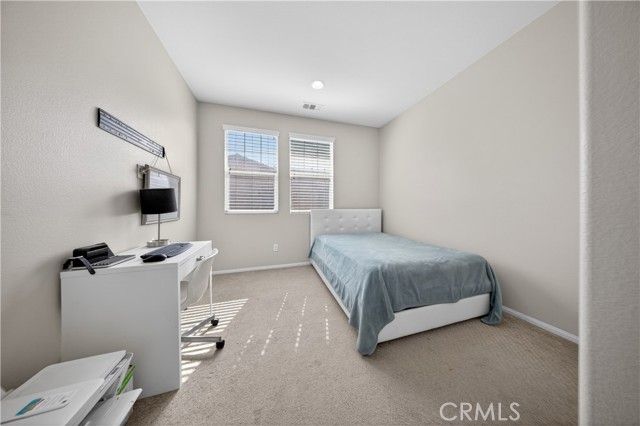 16001 chase rd, Fontana, CA 92336