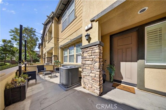 16001 chase rd, Fontana, CA 92336