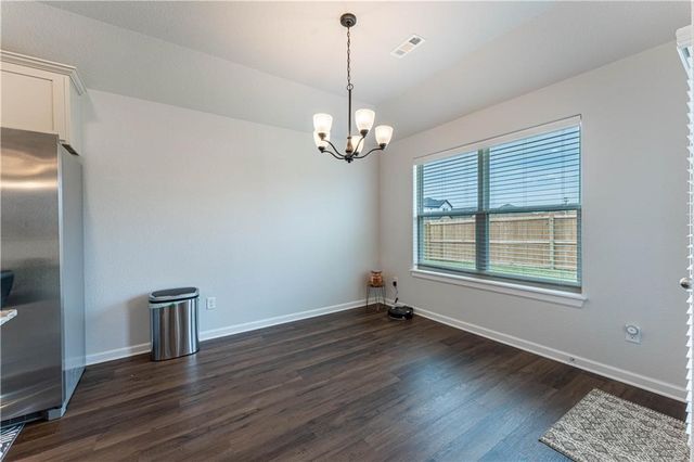 440 Peach Avenue, Centerton, AR 72719