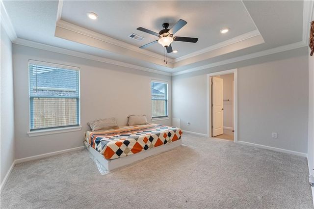 440 Peach Avenue, Centerton, AR 72719