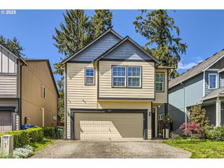 285 N 7TH Ave, Cornelius, OR 97113