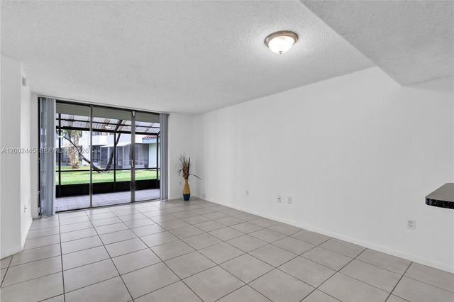 8255 SW 152nd Ave E-109, Miami, FL 33193