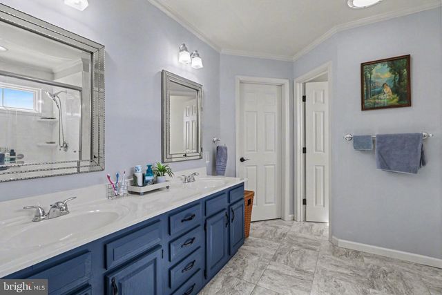 266 FARMHOUSE LN, Palmyra, PA 17078