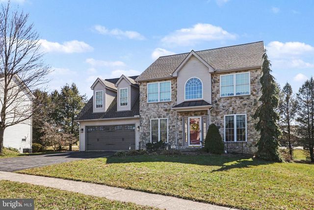 266 FARMHOUSE LN, Palmyra, PA 17078