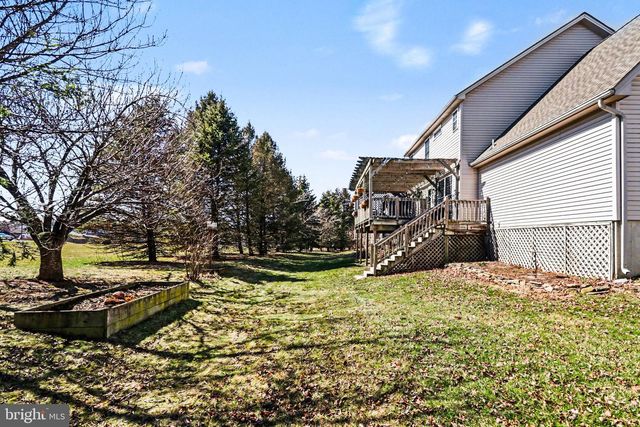 266 FARMHOUSE LN, Palmyra, PA 17078