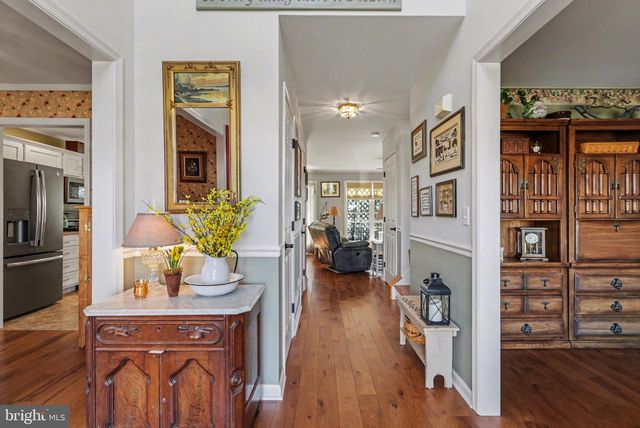 266 FARMHOUSE LN, Palmyra, PA 17078