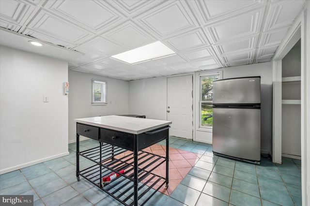 10 UPLAND AVE, Brookhaven, PA 19015