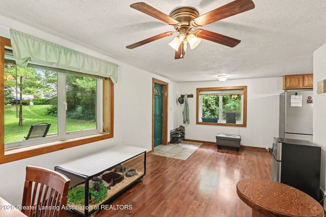 130 Benton Street, Bellevue, MI 49021