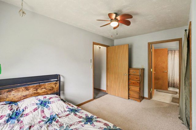 130 Benton Street, Bellevue, MI 49021