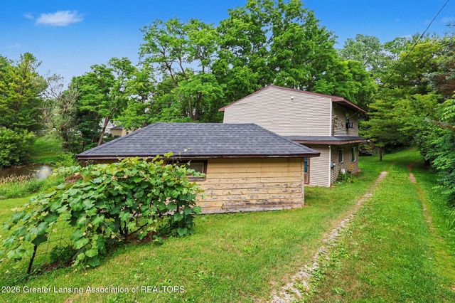 130 Benton Street, Bellevue, MI 49021