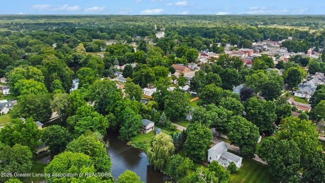 130 Benton Street, Bellevue, MI 49021