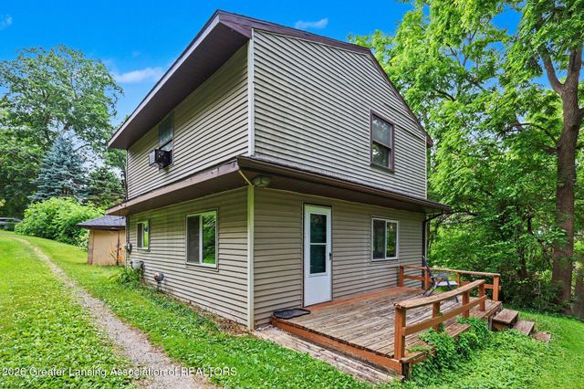 130 Benton Street, Bellevue, MI 49021