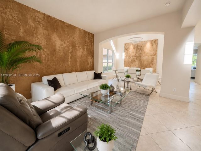4415 E Whitewater Avenue 0, Weston, FL 33332