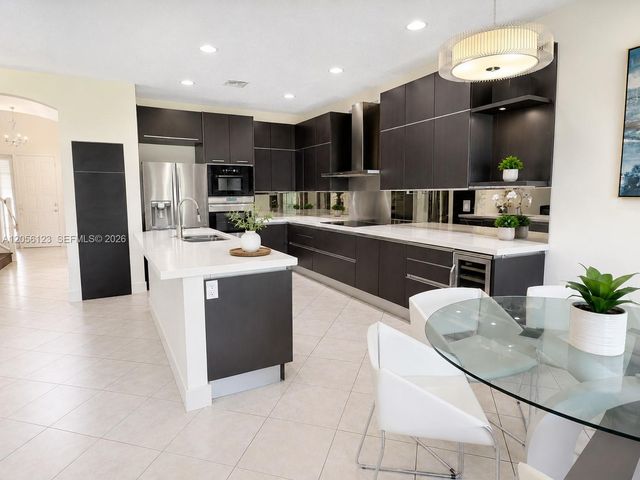 4415 E Whitewater Avenue 0, Weston, FL 33332