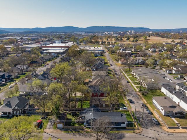 1614 E 12th Street, Chattanooga, TN 37404