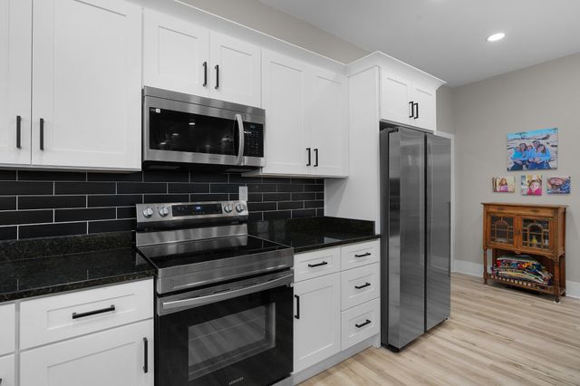 1614 E 12th Street, Chattanooga, TN 37404