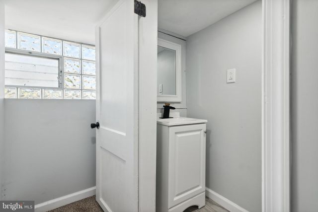 2414 77TH AVE, Philadelphia, PA 19150