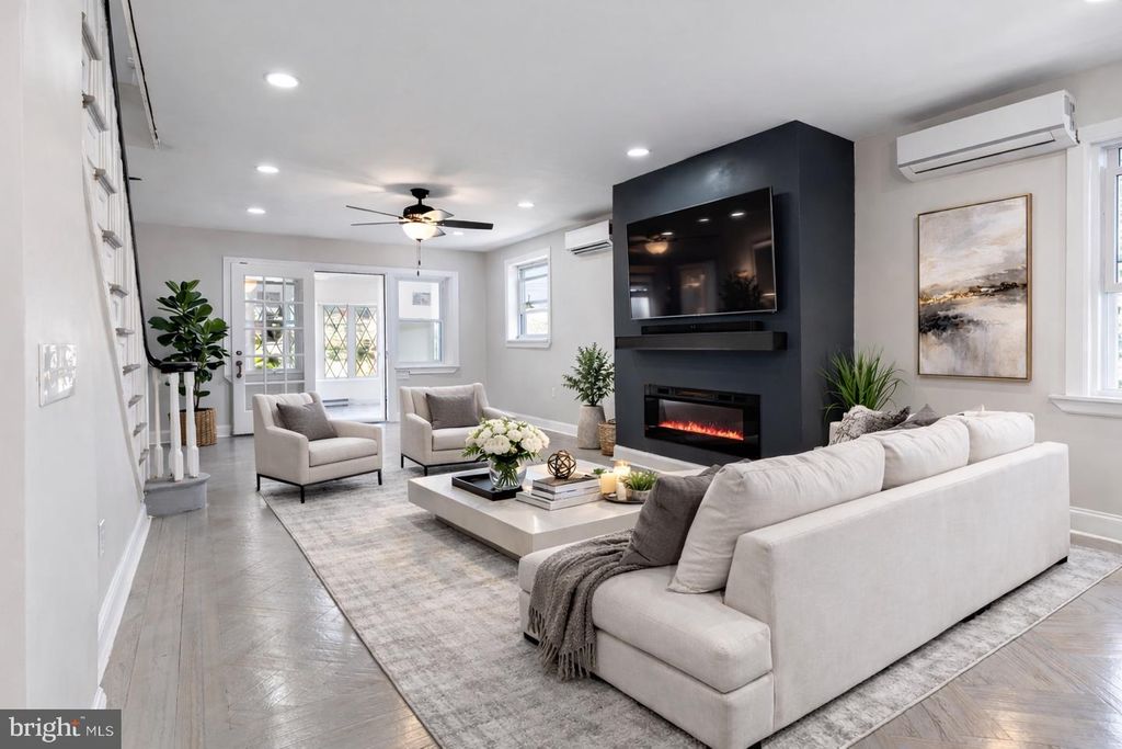 2414 77TH AVE, Philadelphia, PA 19150