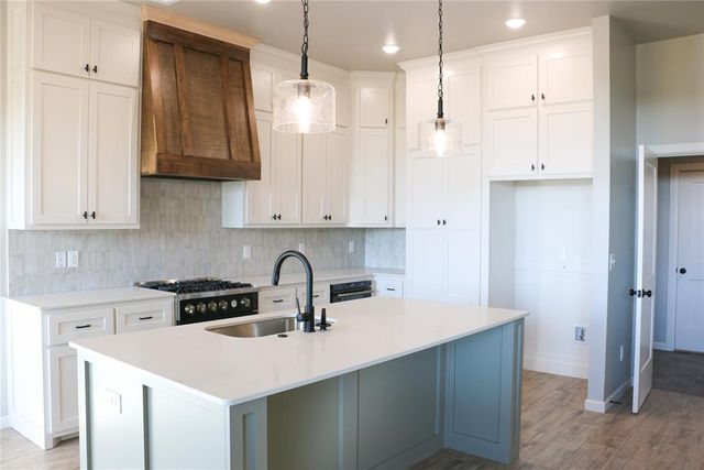 8592 Beth Lane, El Reno, OK 73036