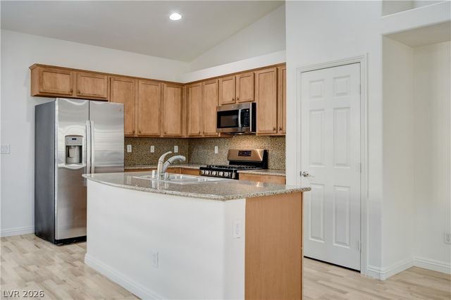 3773 Bracebridge Falls Avenue, North Las Vegas, NV 89085