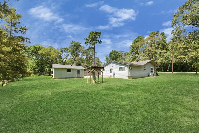 238 Waterfall Drive, Huffman, TX 77336