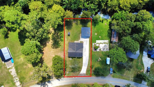 238 Waterfall Drive, Huffman, TX 77336