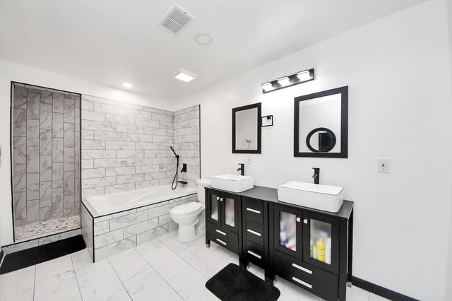 238 Waterfall Drive, Huffman, TX 77336