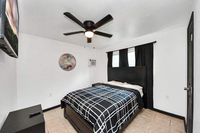 238 Waterfall Drive, Huffman, TX 77336
